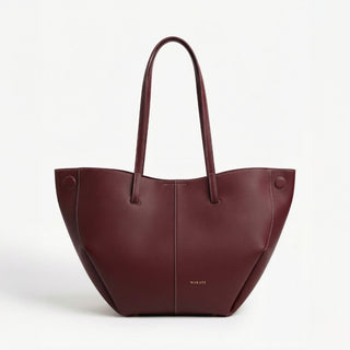 _+ zusätzliche Pouche in der Tasche