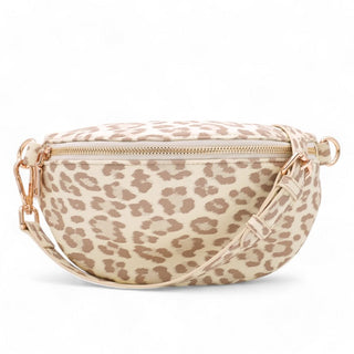 _Praktische Chestbag in modernem Leo-Print