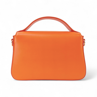 _Kurzer Henkel für elegante Abende