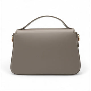 _Kurzer Henkel für elegante Abende